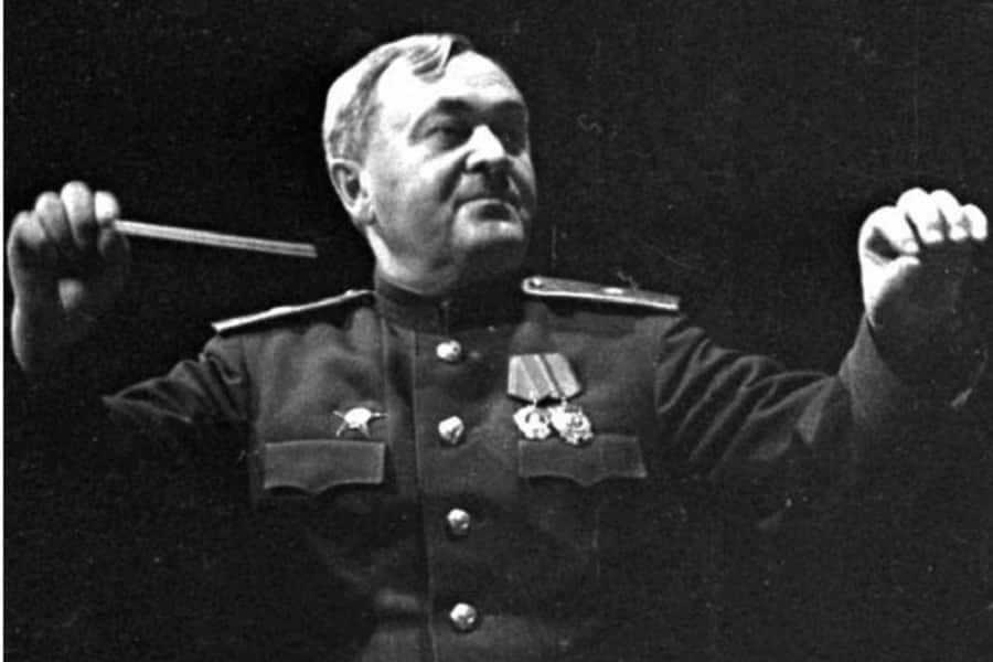 Краткое содержание биографии Александра Александрова