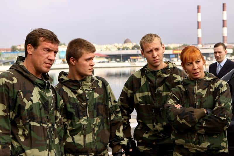 В какой серии Морских дьяволов убили физика