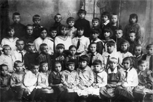 Проблематика произведения "Фотография, на которой меня нет" Астафьева
