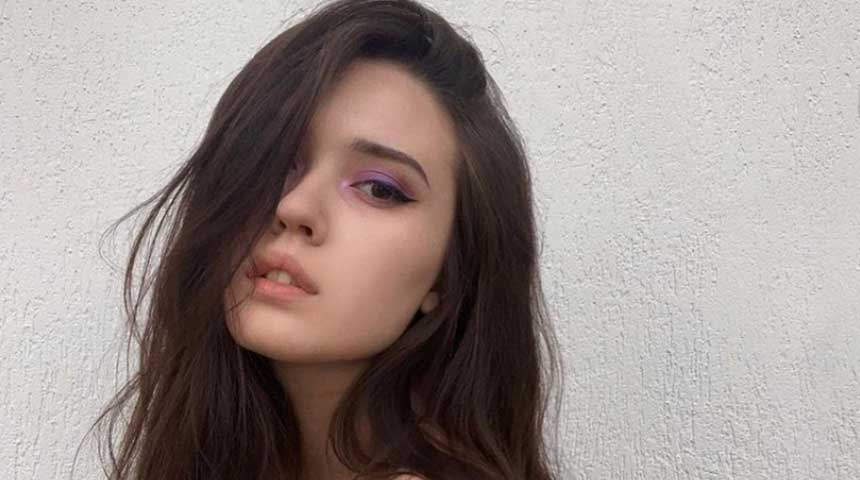 Смысл песни "Бесприданница" Dead Blonde