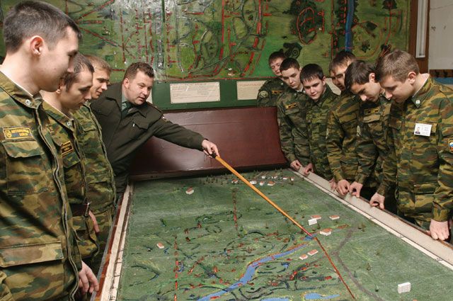 Какая серия в ситкоме «Рельные пацаны» - про армию
