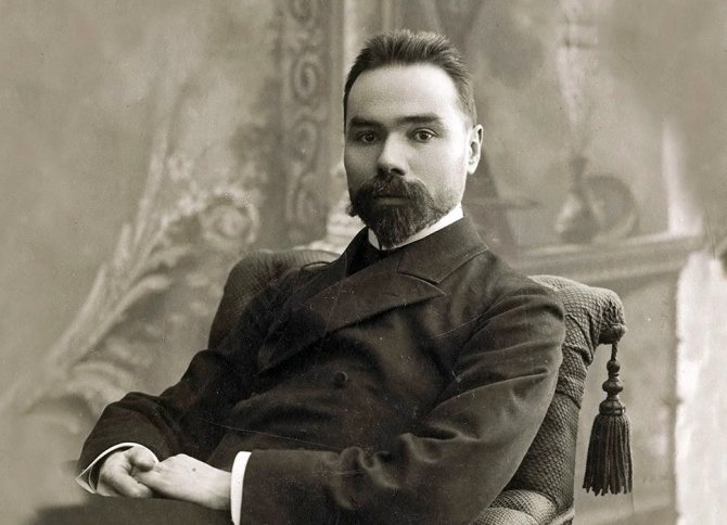 Смысл стихотворения Брюсова "Кинжал"